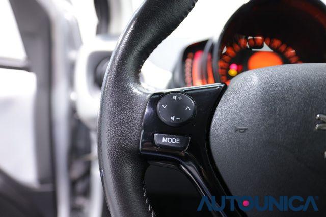 PEUGEOT 108 VTi 68 ETG 5 PORTE ALLURE NEOPATENTATI AUTOMATICA