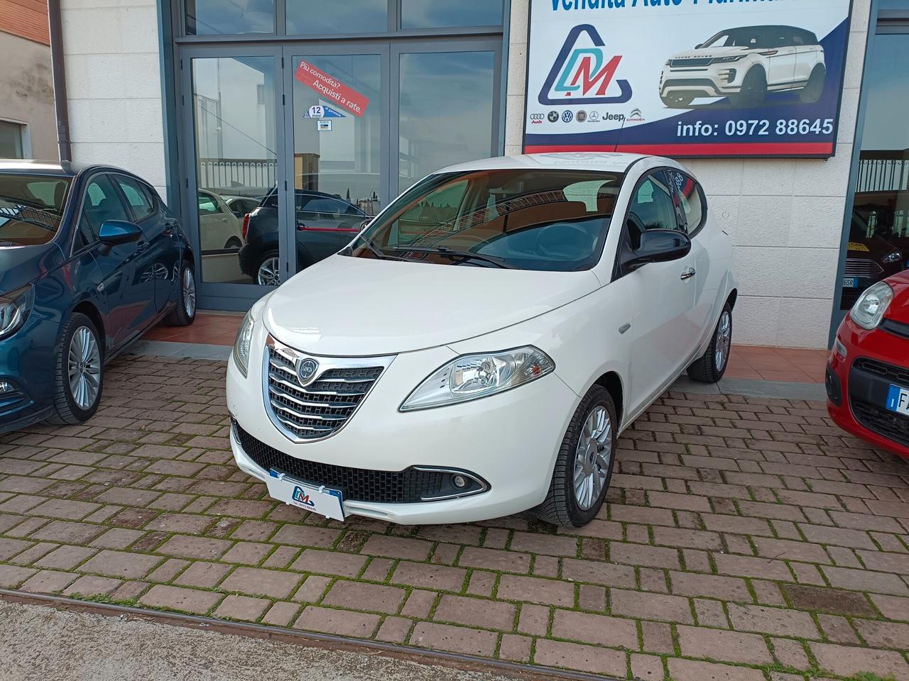 Lancia Ypsilon 1.2 69 CV 5 porte GPL Ecochic 30th Anniversary