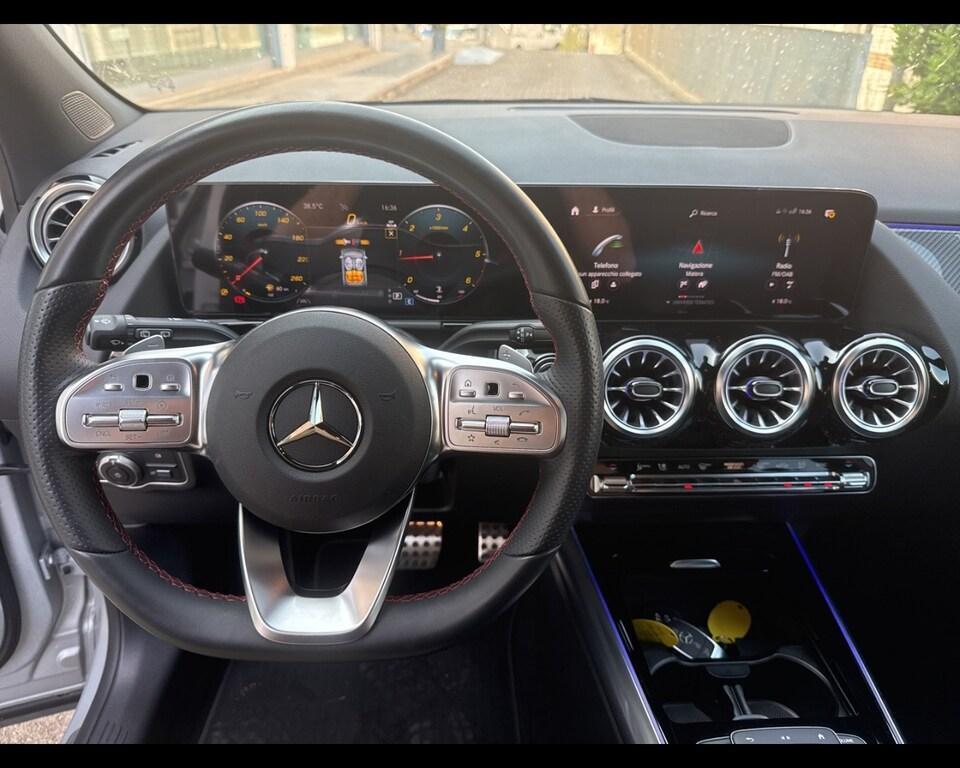 Mercedes GLA 200 200 D Premium 8G-DCT