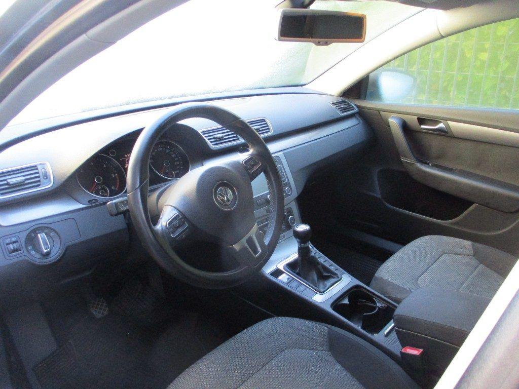 Volkswagen Passat Var. 2.0 TDI Comfortline EURO6 - SediliRisc/NAVI