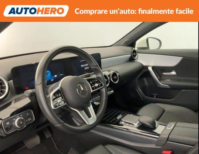 MERCEDES-BENZ A 250 e Automatic EQ-Power Sport