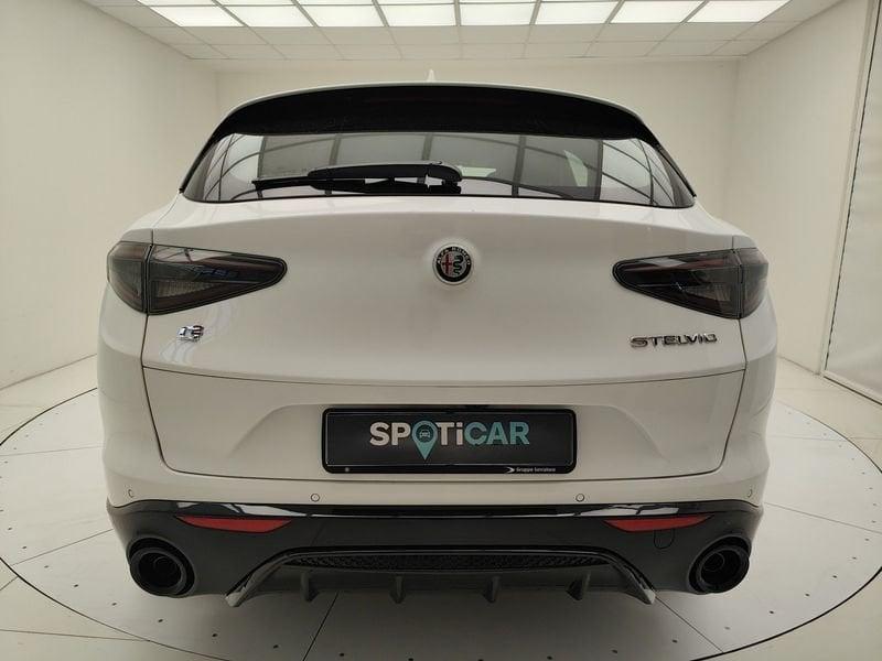 Alfa Romeo Stelvio My23 2.2 Turbo Diesel160 Cv Rwd Veloce
