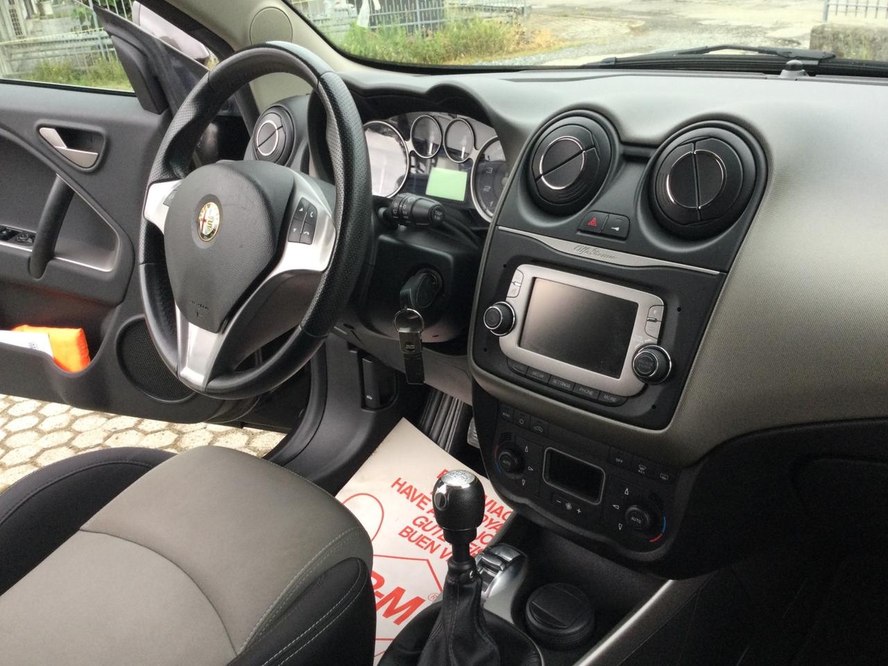 Alfa Romeo MiTo 0.9 T 105 CV TwinAir S&S Distinctive