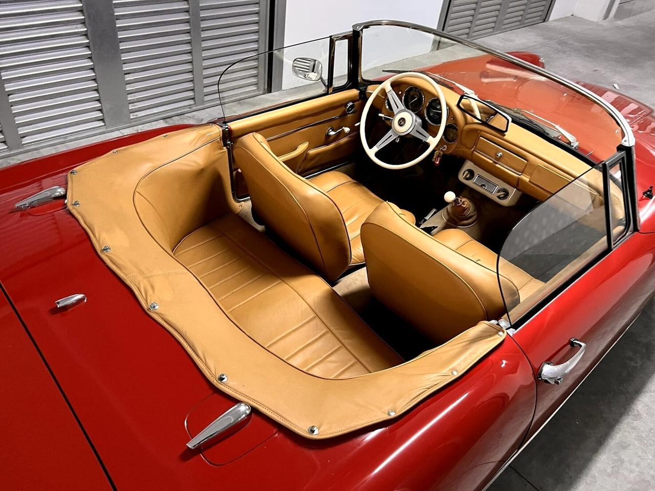 Alfa Romeo Spider 2600 spider Carrozzeria Touring