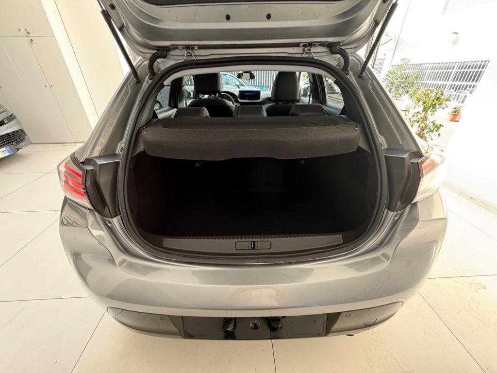 Peugeot 208 Hybrid 110 e-DCS6 Allure da €199,00 mensili