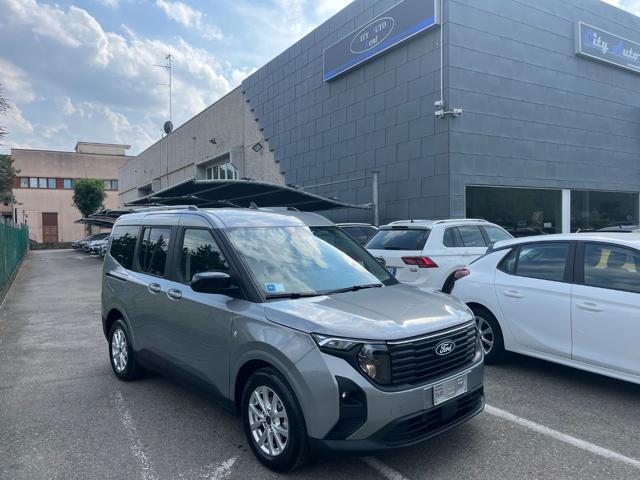 FORD Tourneo Courier 1.0 EcoBoost Titanium