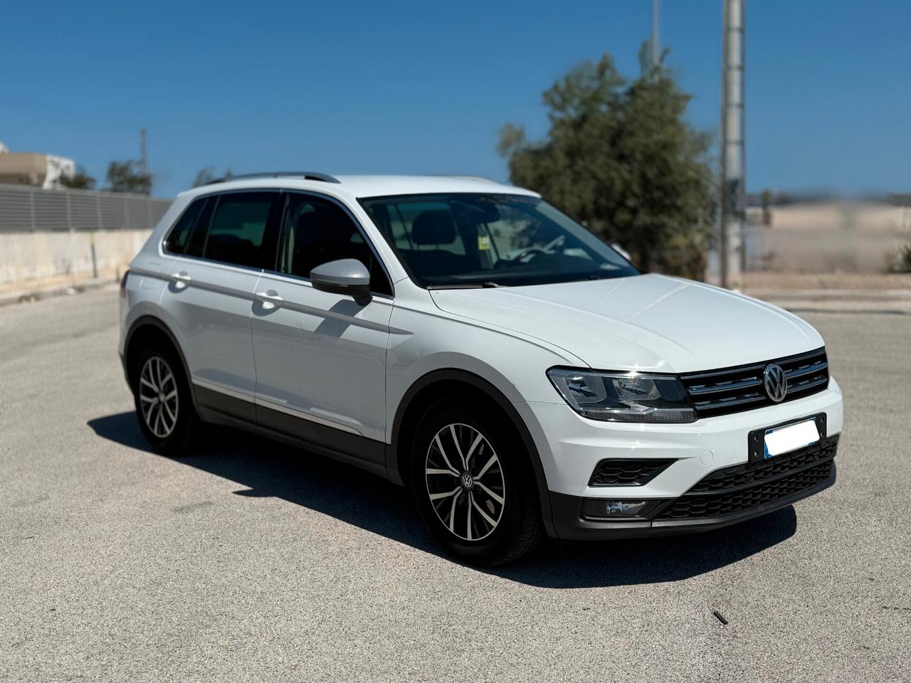 Volkswagen Tiguan 1.6 TDI SCR Sport BlueMotion Technology