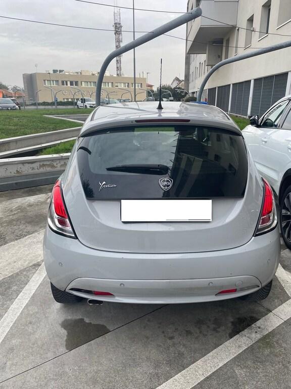 Lancia Ypsilon 5 Porte 1.2 Ecochic Gold