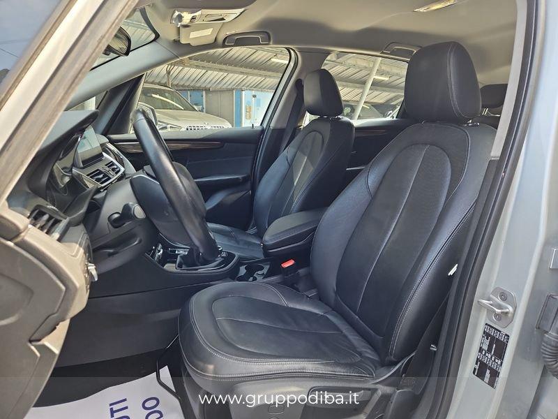 BMW Serie 2 Active Tourer Serie 2 F45 2014 Active Tourer 216d Active Tourer Luxury my17
