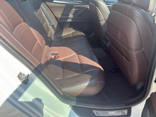 BMW 520 d Touring Luxury Solo per Commercianti
