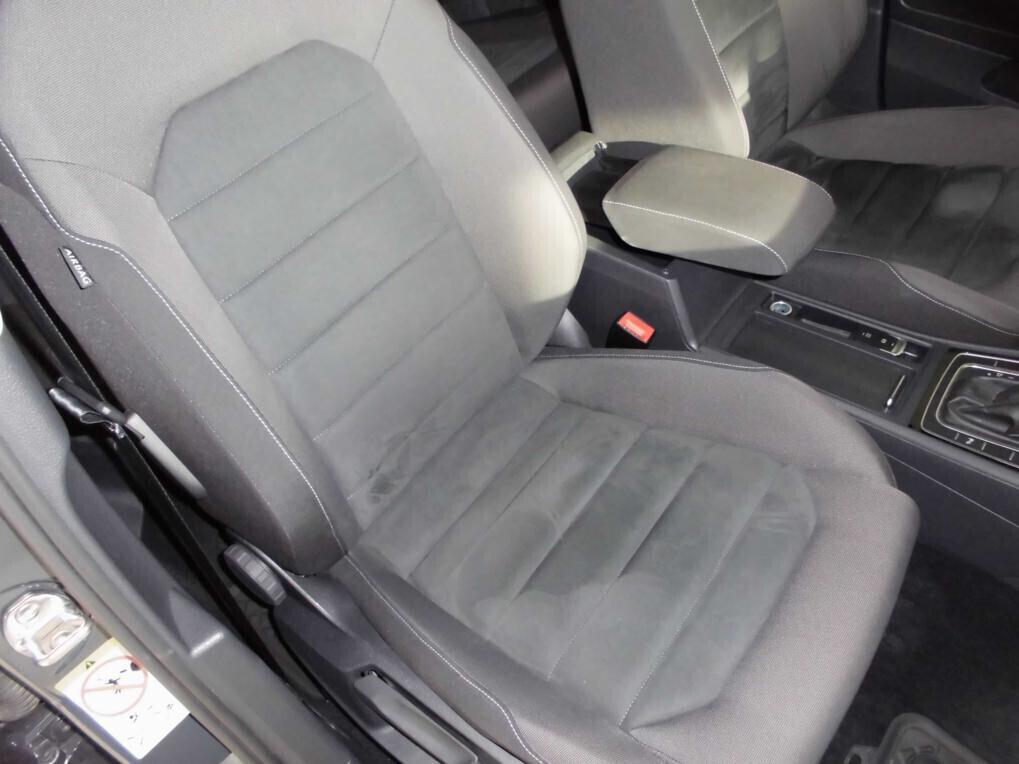 Volkswagen Golf 2.0 TDI DSG 5p. 4MOTION Executive BlueMotion Technology