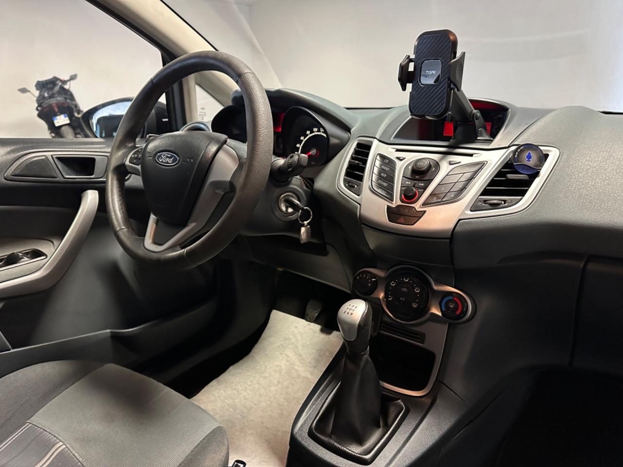 FORD FIESTA 1.4 NEOPTATENTI 95CV GPL TITANIUM