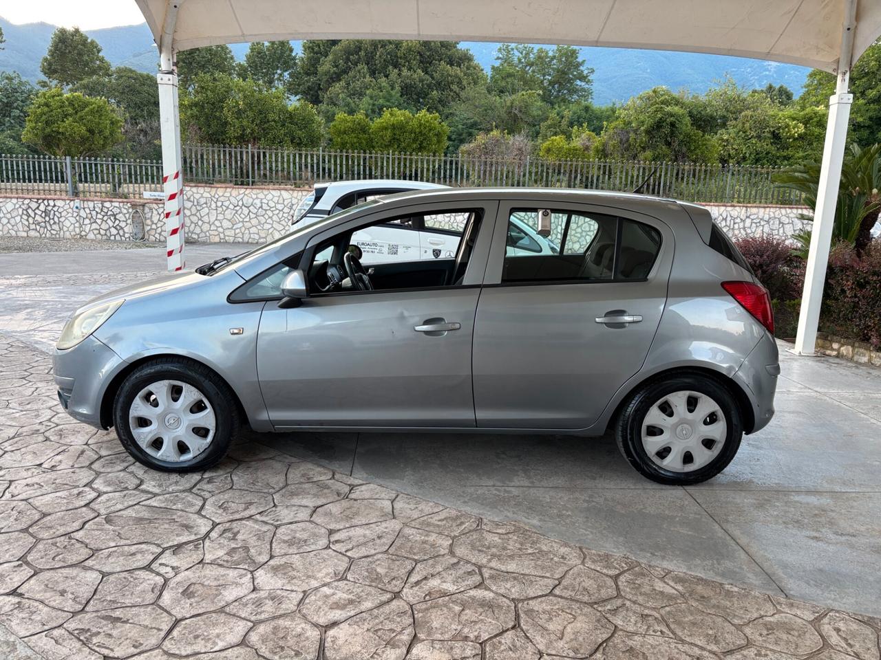 Opel Corsa 1.2 5 porte Cosmo - 2008