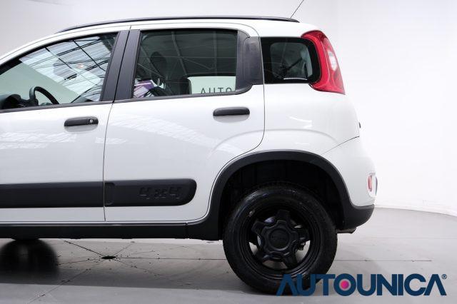 FIAT Panda 0.9 TWINAIR TURBO S&S 4x4 NEOPATENTATI