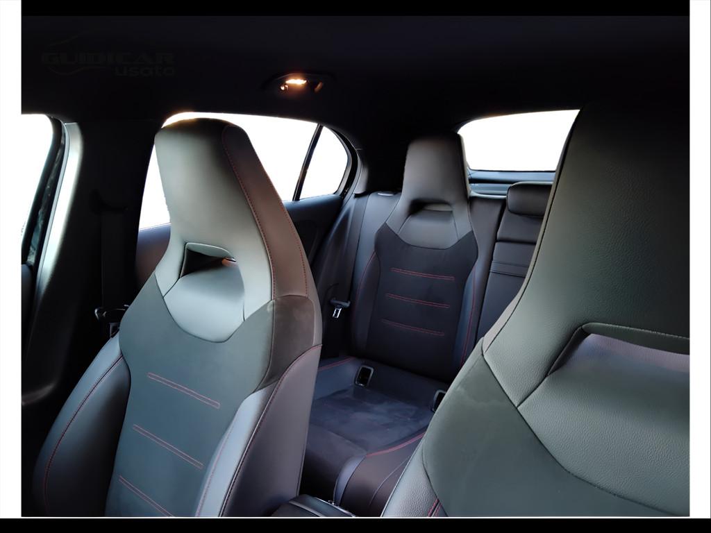 Mercedes-Benz Classe A - W177 2023 - A 180 d AMG Line Advanced Plus auto