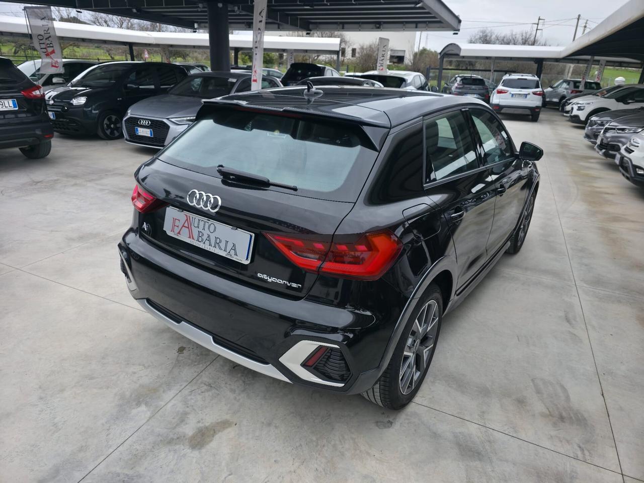 Audi A1 citycarver 35 TFSI Identity Contrast