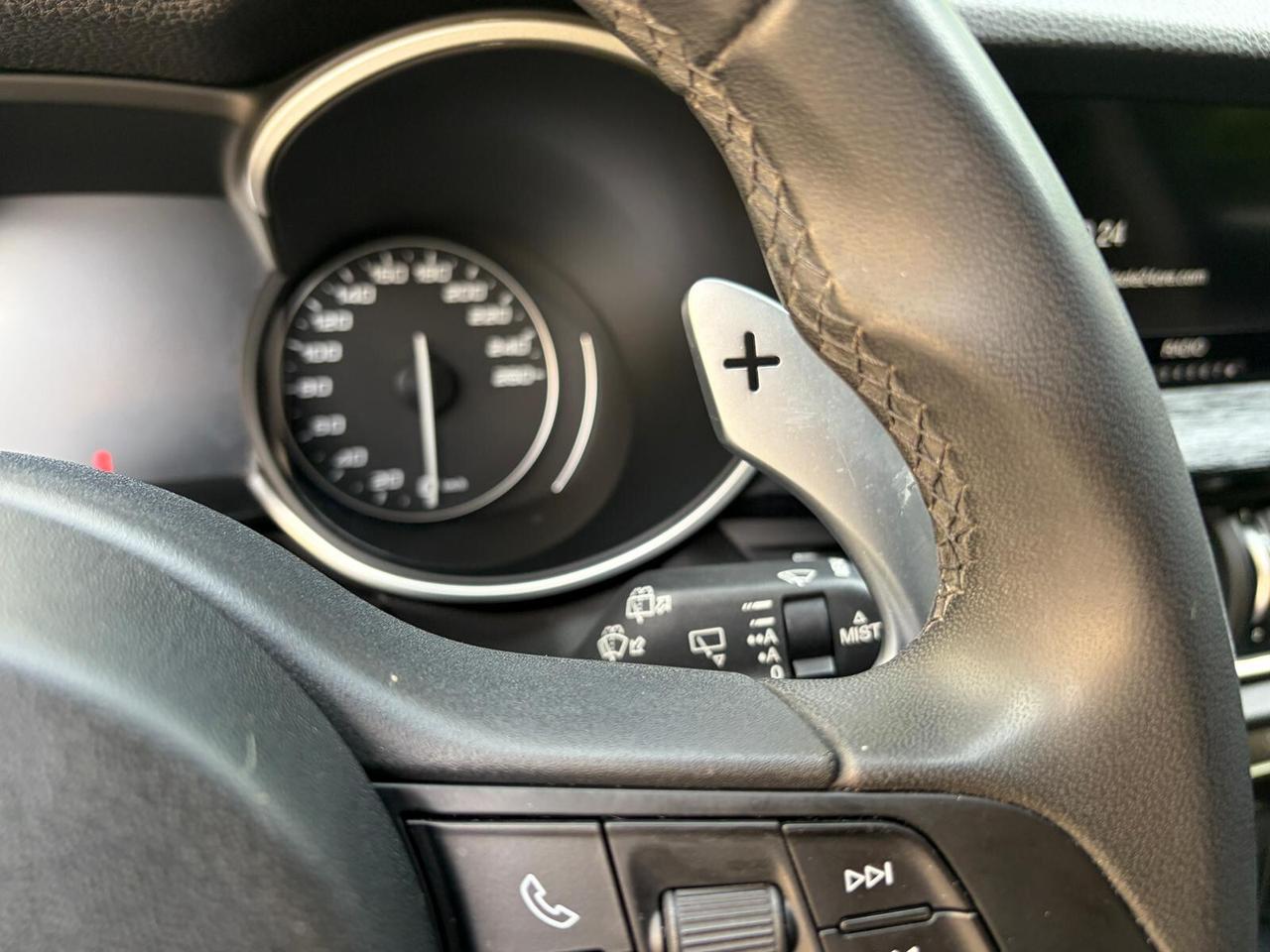 Alfa Romeo Stelvio 2.2 Turbodiesel 160CV AT8 RWD Sport-Tech