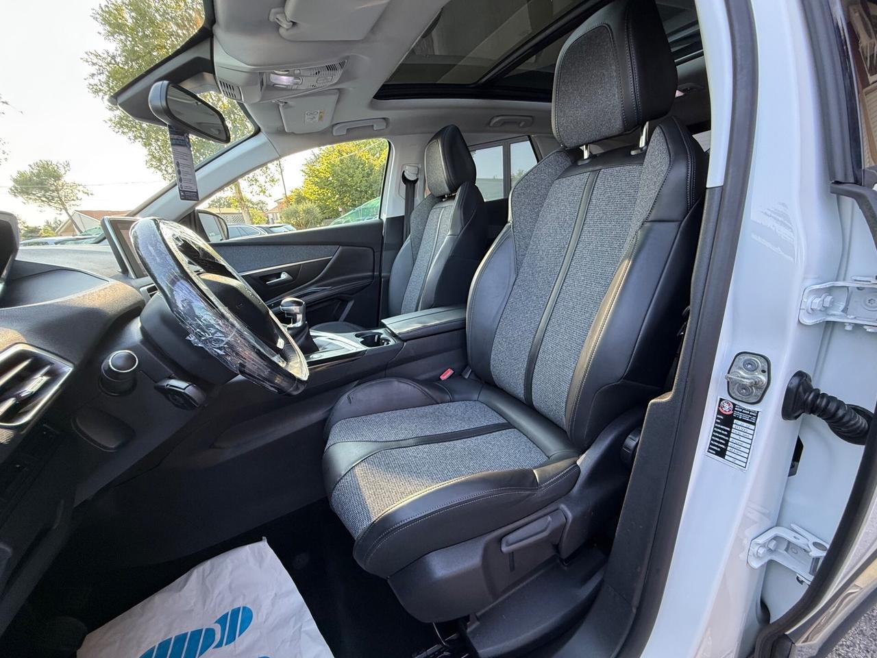 Peugeot 3008 BlueHDi 130 - OK Neopatentati