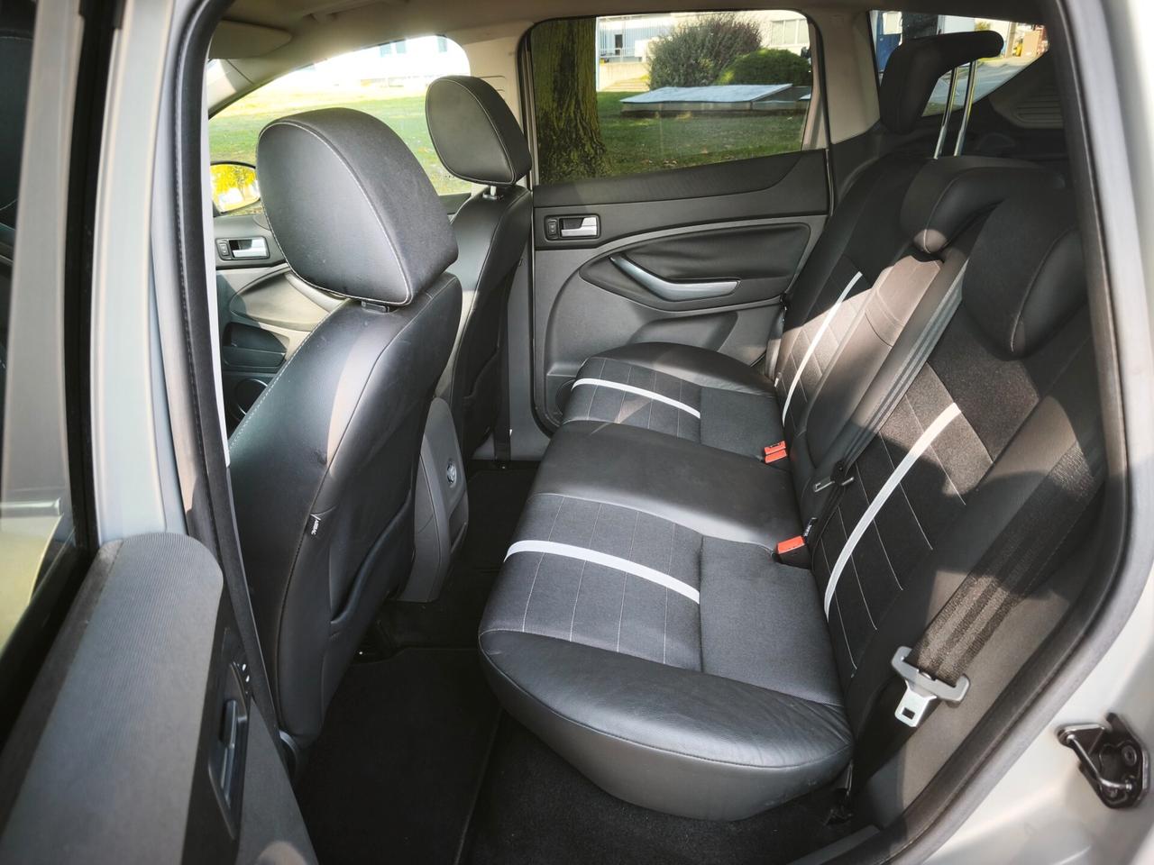 Ford Kuga Kuga+ 2.0 TDCi 136 CV 4WD DPF