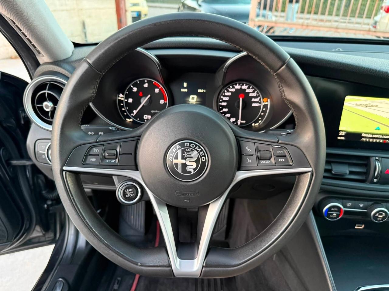 Alfa Romeo Giulia 2.2 T.D 180CV -SUPER- MANUALE