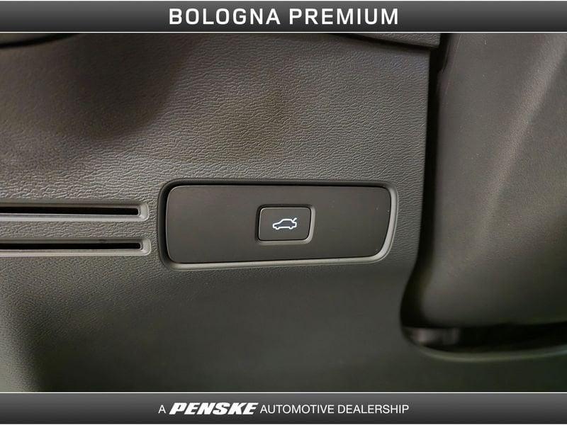 Volvo XC40 XC40 B3 automatico Core