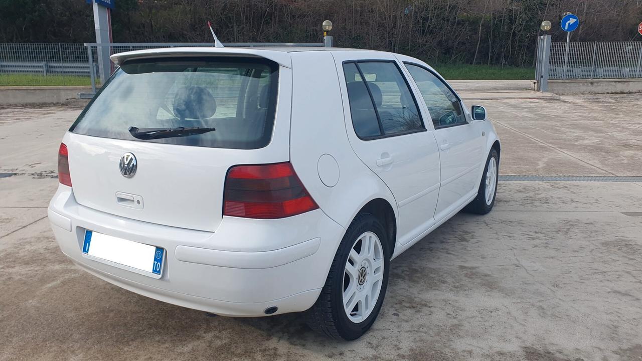 Volkswagen Golf 1.6 16V cat 5 porte Comfortline GPL