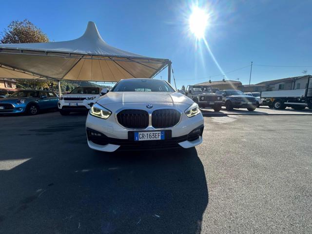 BMW 118 i 5p. Business Advantage