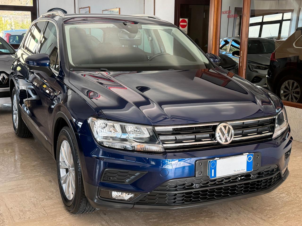 Volkswagen Tiguan 1.6 TDI 115 cv. BUSINESS (Nav)