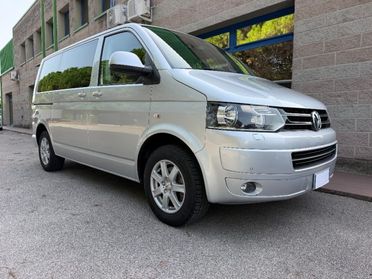 VOLKSWAGEN Caravelle 2.0 TDI DSG 140 CV 7 POSTI NAVIGATORE RETROCAMERA