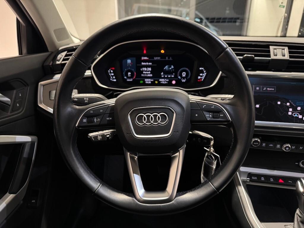 Audi Q3 SPB 35 TDI S tronic Business Plus