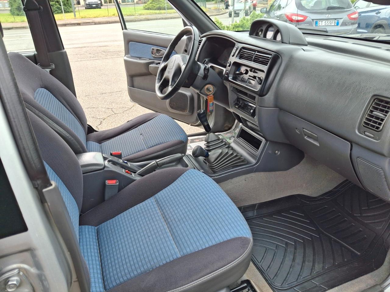 Mitsubishi L200 2.5 TDI 4WD Double Cab GLS Air