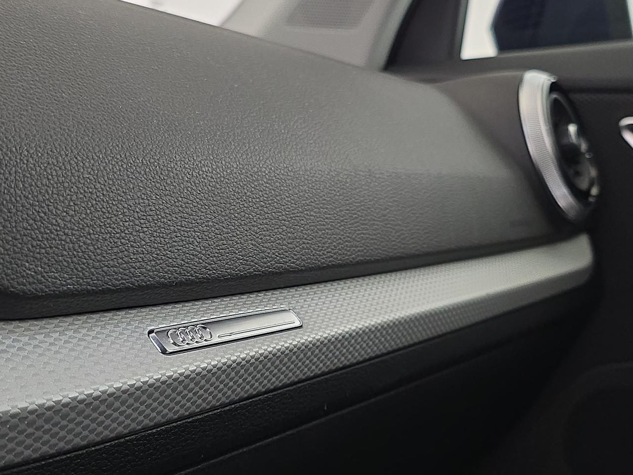 Audi Q2 35 2.0 tdi s line edition s-tronic