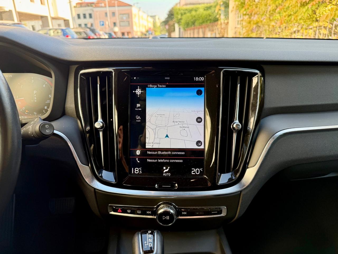 Volvo V60 2.0 d3 Business geartronic 150cv TAGLIANDI CERTIFICATI VOLVO