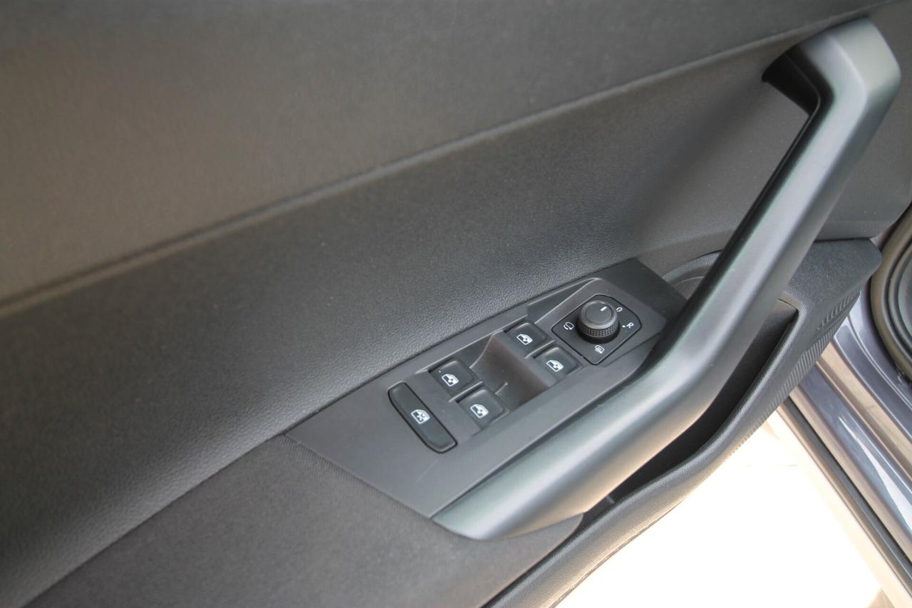 Volkswagen Taigo 1.0 TSI 110 CV Life |2024