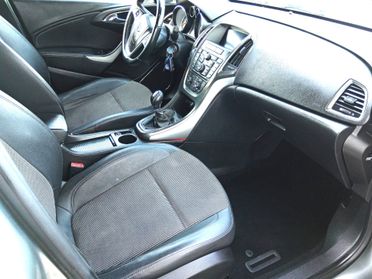 Opel Astra 1.7 CDTI 125CV - GARANZIA - NEOPATENTATI