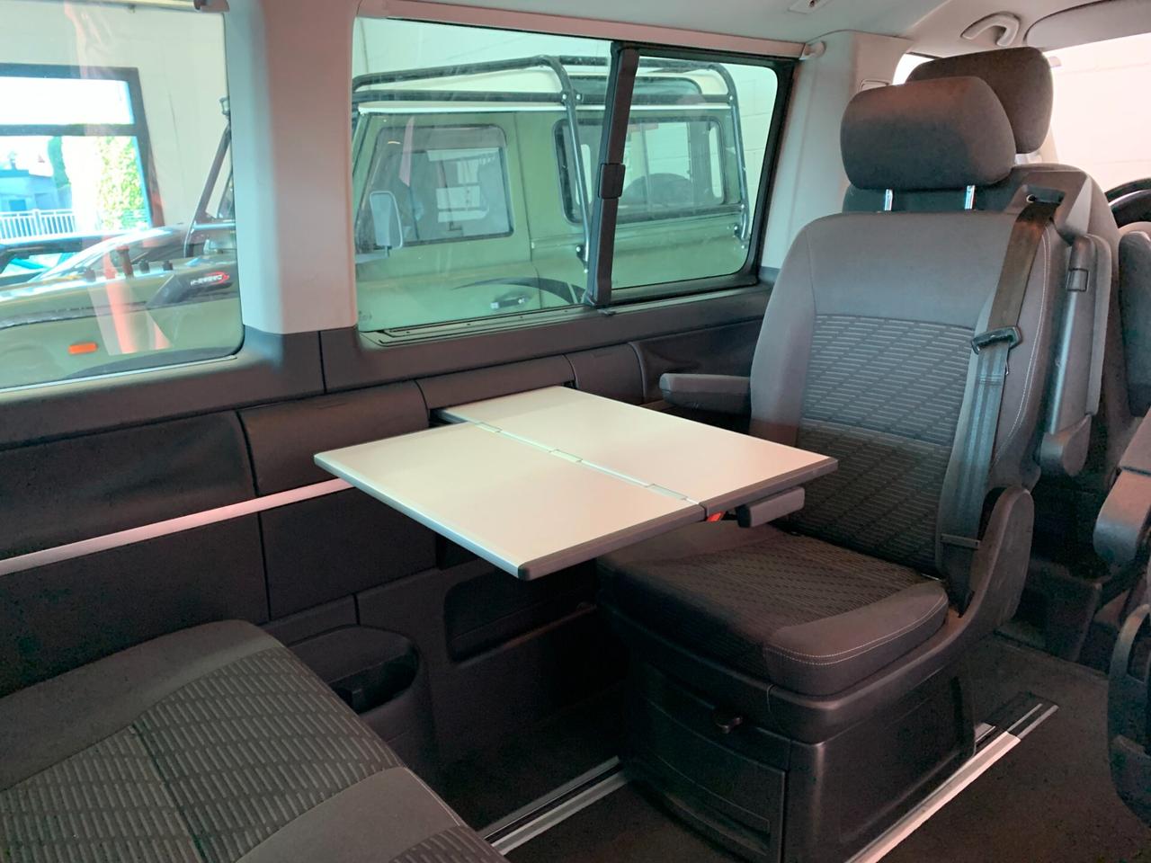 Volkswagen Multivan 2.0 BiTDI 180CV Comfortline