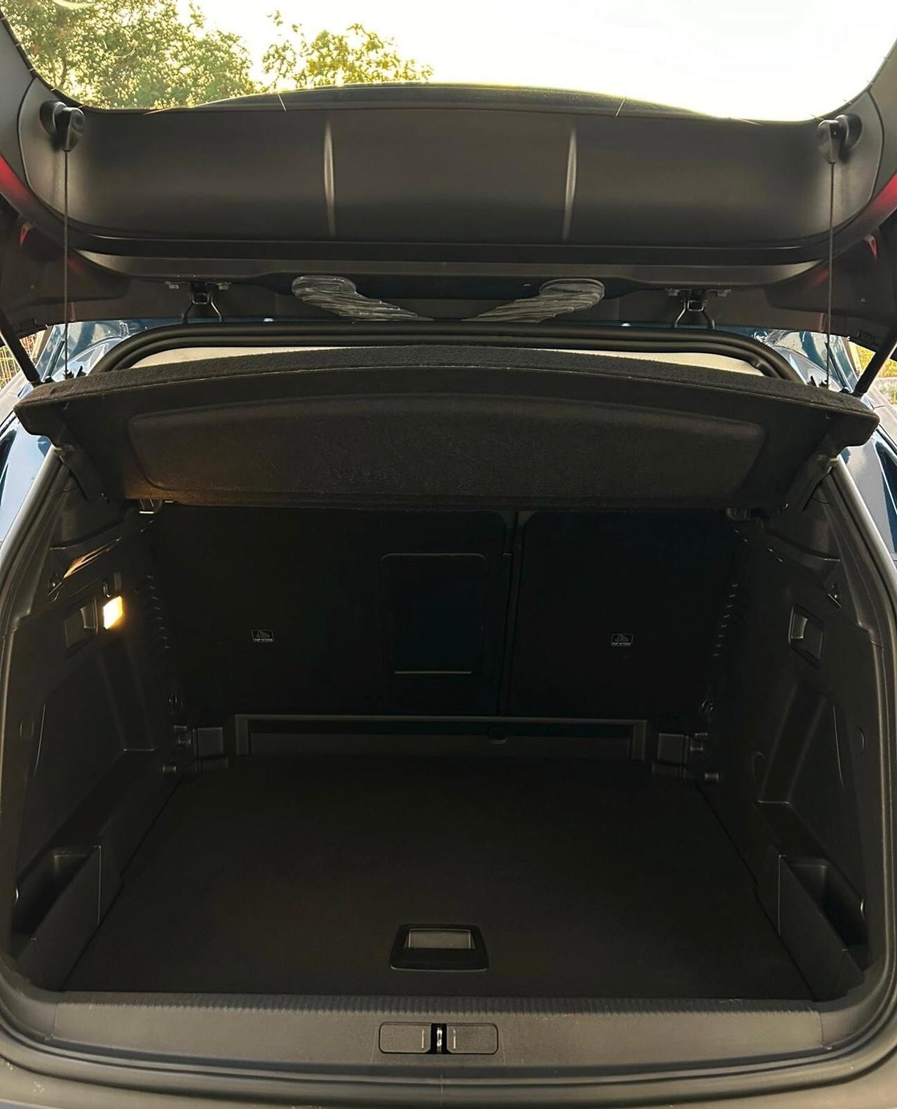 Peugeot 3008 BlueHDi 130 S&S EAT8 Allure