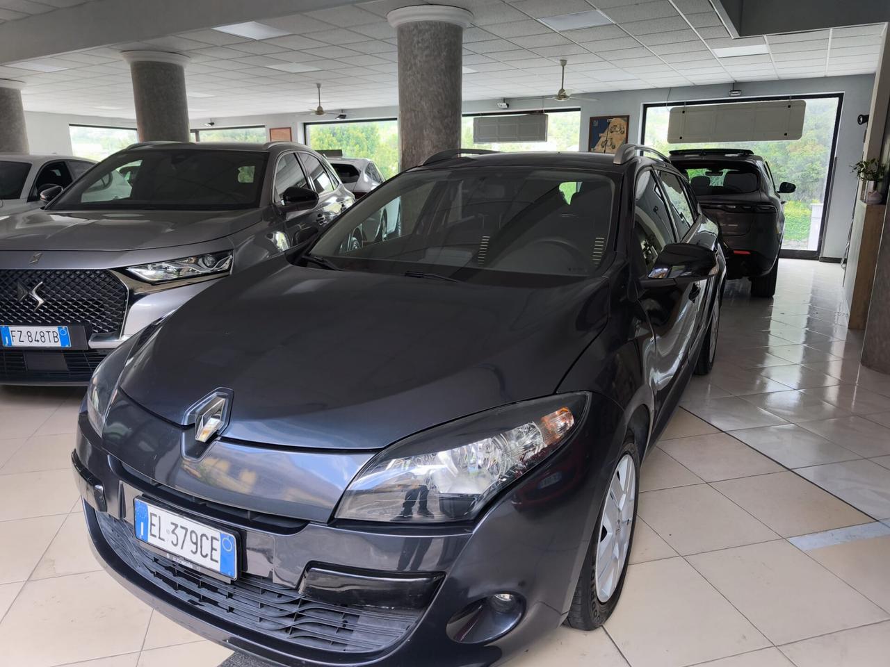 Renault Megane Mégane 1.5 dCi 110CV EDC SporTour Attractive