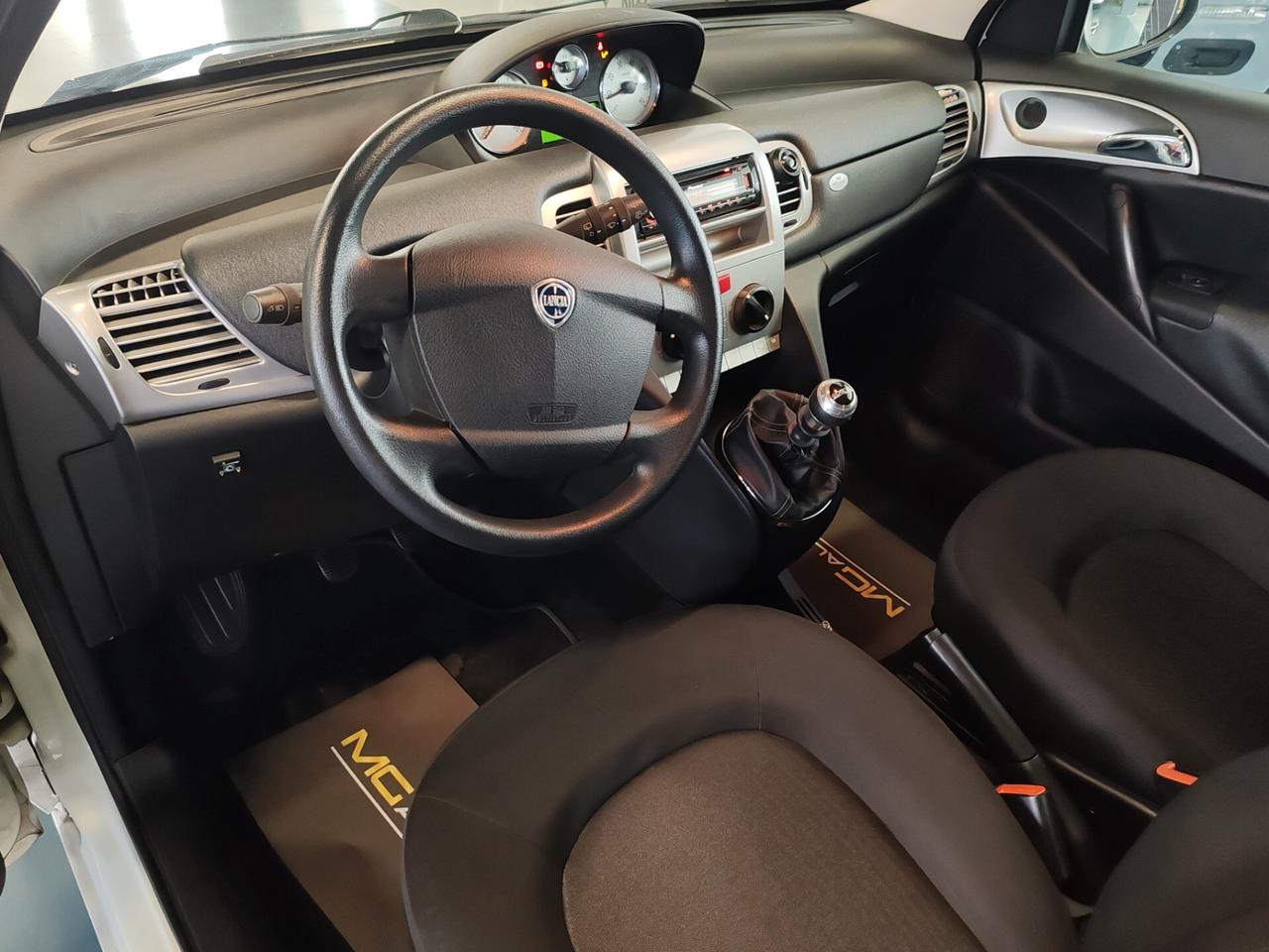 Lancia Ypsilon 1.2 69 CV Gpl