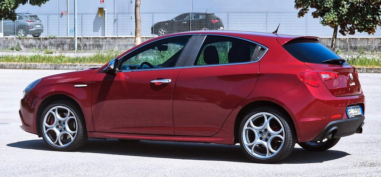 Alfa Romeo Giulietta 2.0 JTDm-2 140 CV Exclusive