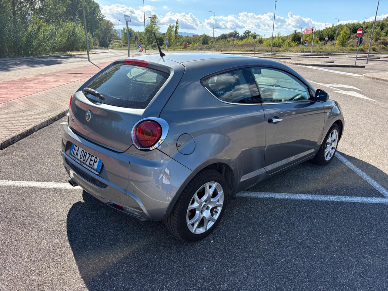 Alfa Romeo MiTo 1.4 BENZINA”X NEOPATENTATI “