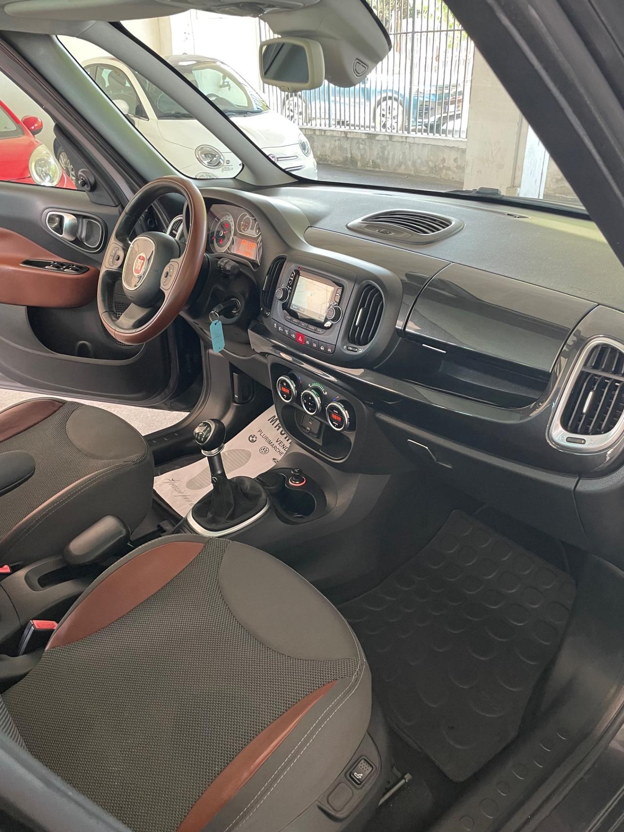 Fiat 500L 1.6 Multijet 105 CV Trekking nav tetto sensori Ecc