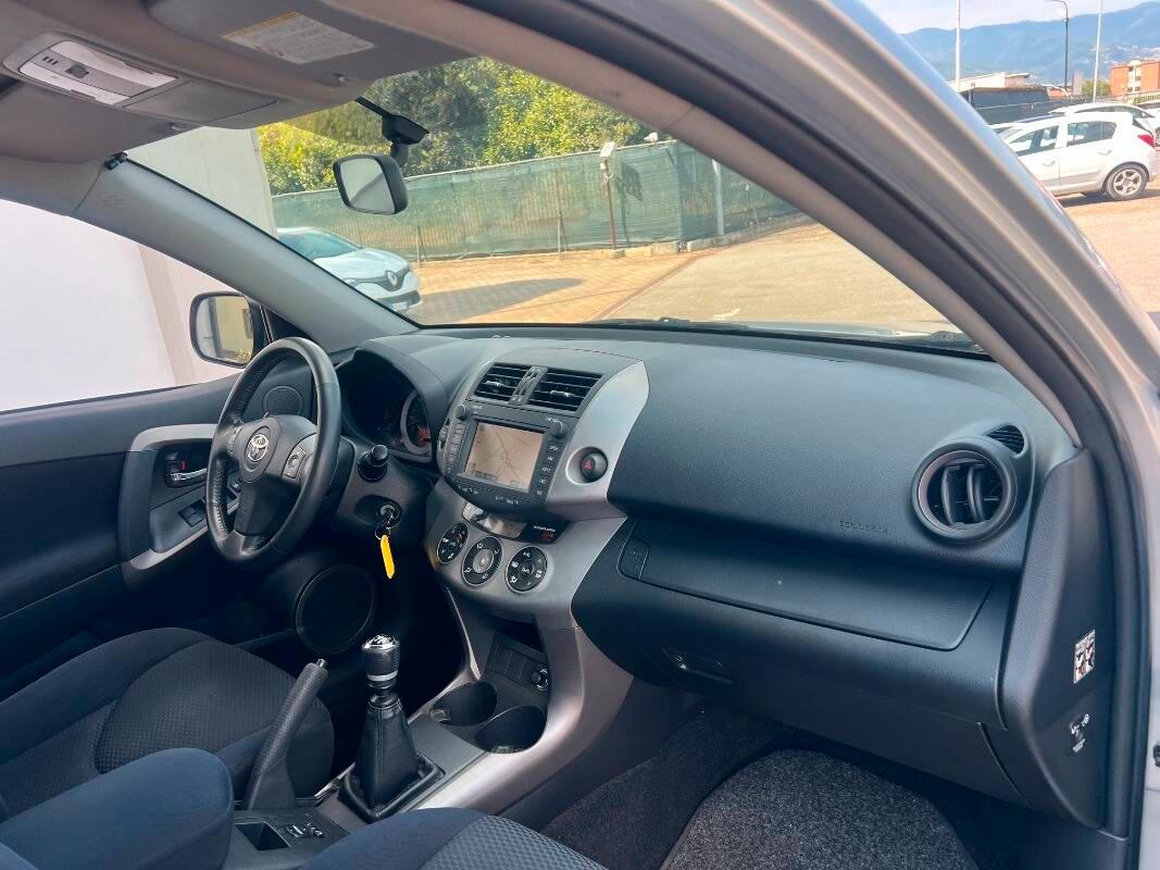 Toyota RAV4 2.2 d-4d 136cv