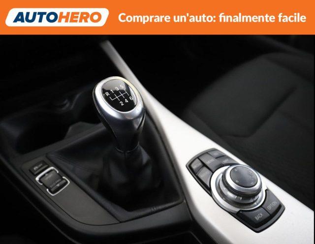 BMW 118 i 5p. Advantage