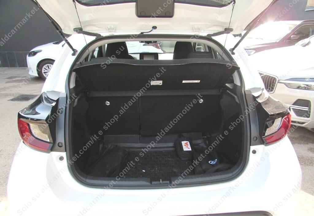 Toyota Yaris 1.5 Hybrid UNIPRO IVA DEDUCIBILE AUTOCARRO prezzo+IVA