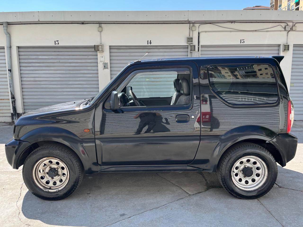 Suzuki Jimny 1.3i 16V cat 4WD JLX