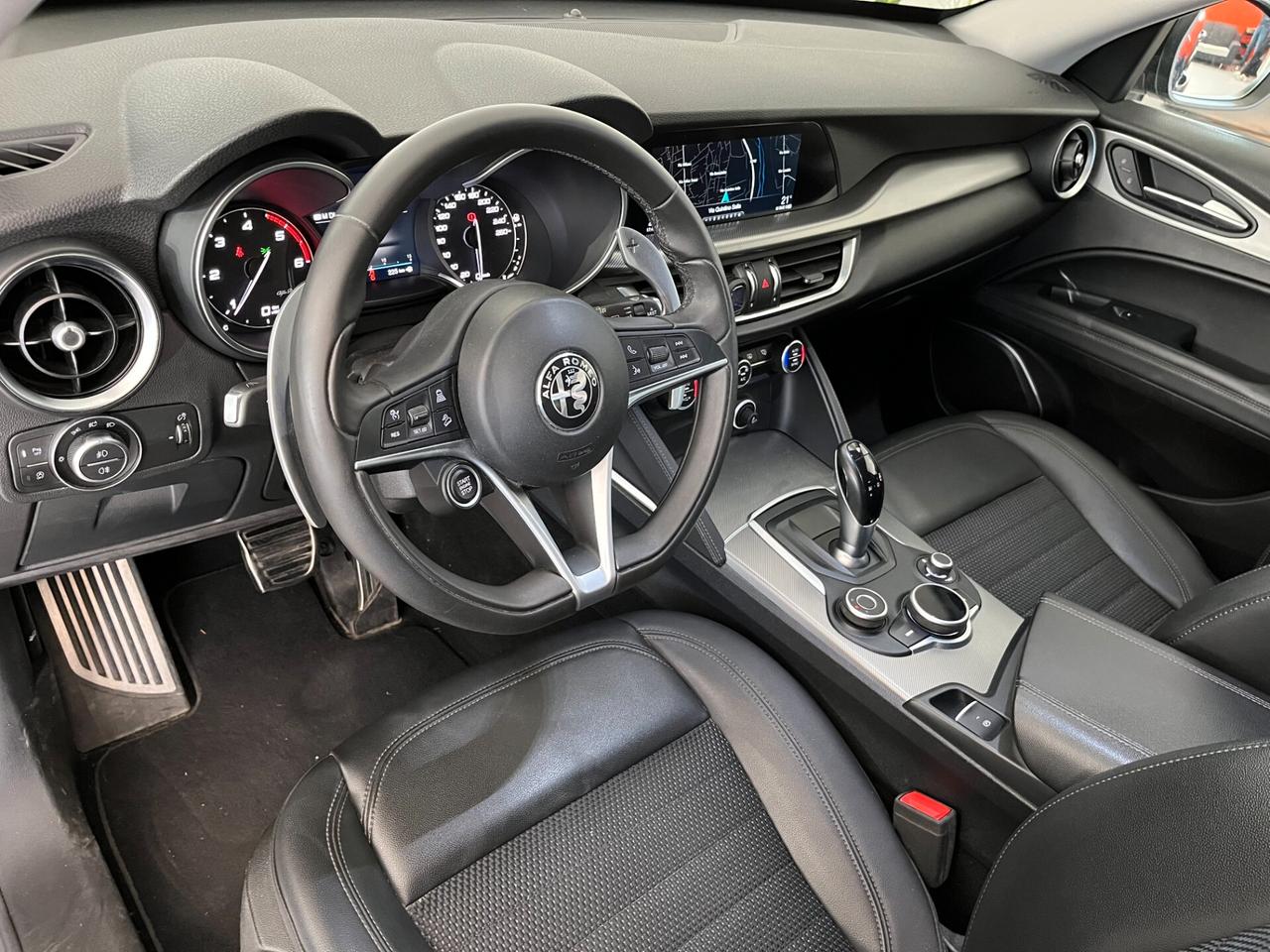 Alfa Romeo Stelvio 2.2 Turbodiesel 210 CV AT8 Q4 Executive