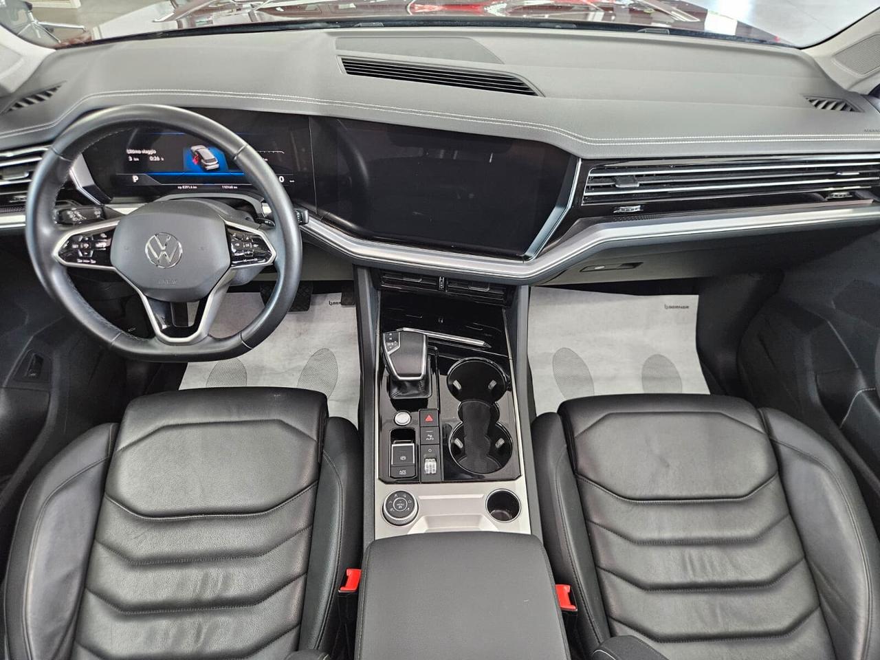 VOLKSWAGEN TOUAREG 3.0 V6 tsi Elegance 340cv tiptronic - TETTO APRIBILE