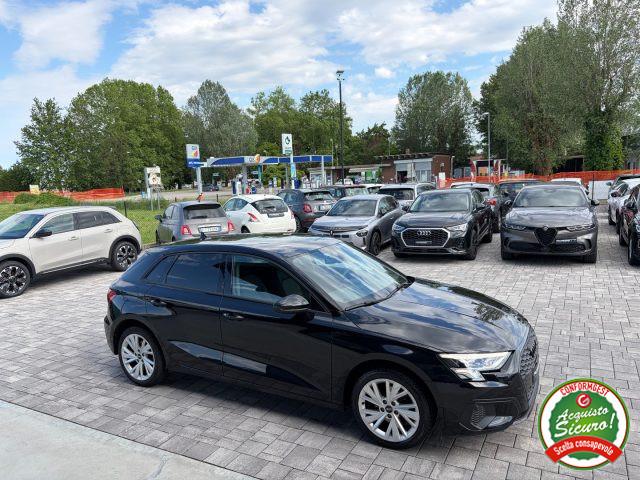 AUDI A3 SPB 30 g-tron S tronic ANCHE NEOPATENTATI