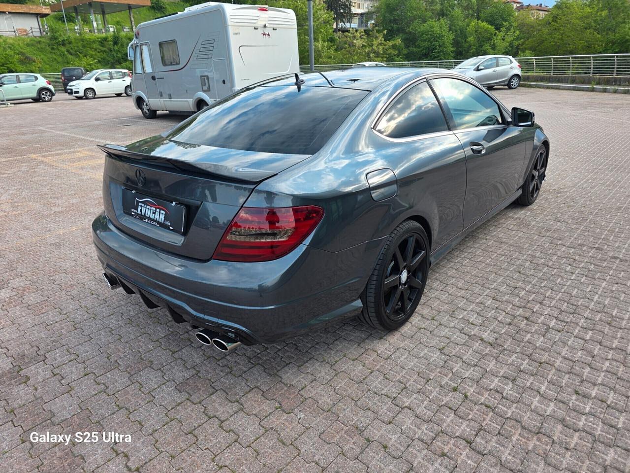 Mercedes C220 coupe AMG valutiamo usato /scambio